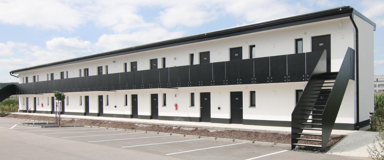 Men Hotel By Wmm Hotels Mengen Exterior photo
